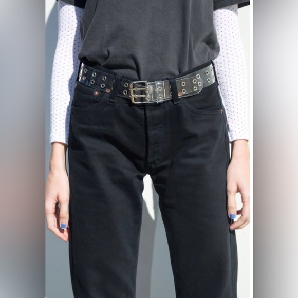 BRANDY MELVILLE CLEAR AND SILVER GROMMET BELT - Picture 1 of 8